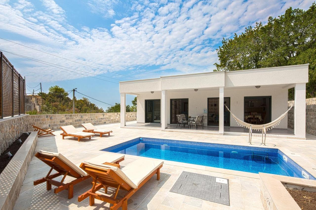 Villa Latina 2 Budva Bagian luar foto
