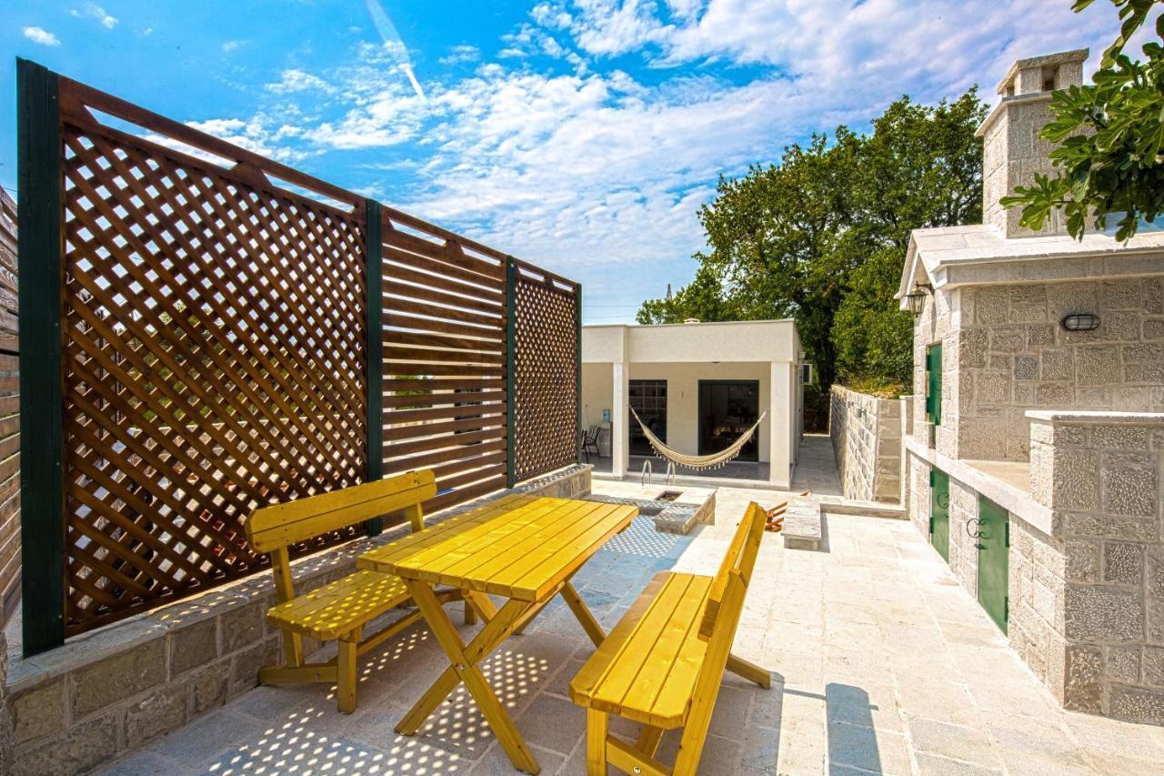Villa Latina 2 Budva Bagian luar foto