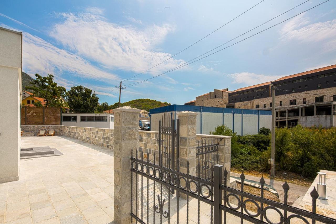 Villa Latina 2 Budva Bagian luar foto