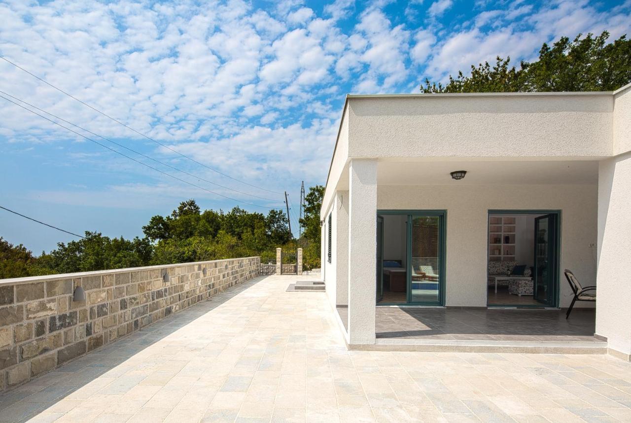 Villa Latina 2 Budva Bagian luar foto
